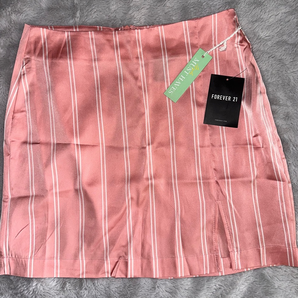FOREVER 21 WOMEN SKIRT Size S
